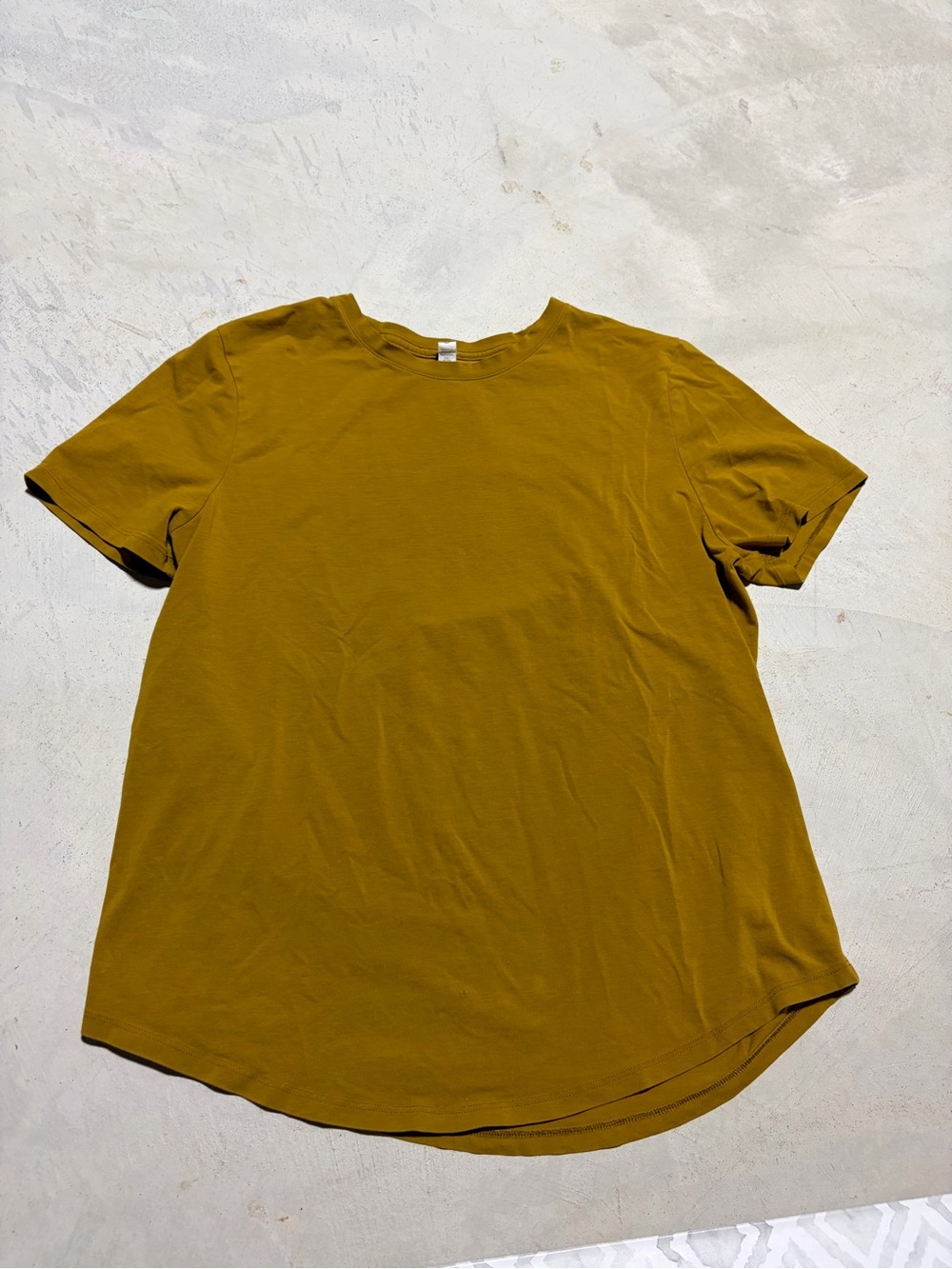 Lululemon Crew Neck T-Shirt in Mustard 10